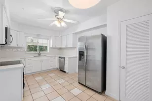 6820 Granada Blvd, Coral Gables, FL 33146 - Photo 12