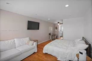 200 76th St, Miami Beach, FL 33141 - Photo 1