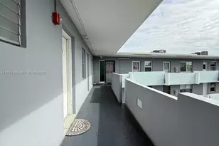 1601 NE 191st St, Miami, FL 33179 - Photo 22