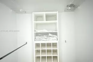 1601 NE 191st St, Miami, FL 33179 - Photo 14