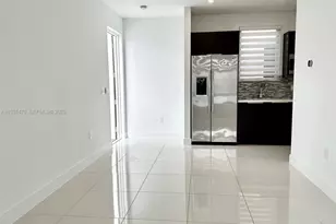 6414 NW 104th Ct, Doral, FL 33178 - Photo 6