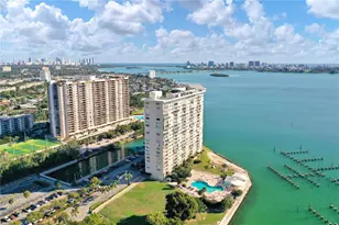 11111 Biscayne Blvd, Miami, FL 33181 - Photo 10