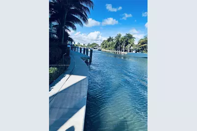 4701 N Meridian, Miami Beach, FL 33140 - Photo 4