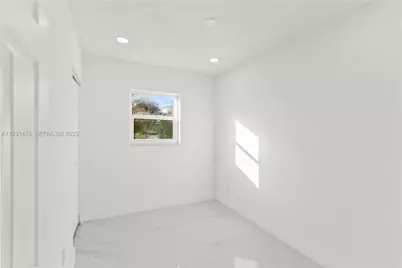 4685 SW 33rd Dr, West Park, FL 33023 - Photo 32