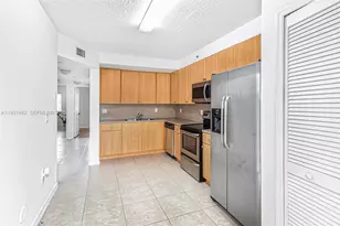 22701 SW 88th Pl, Cutler Bay, FL 33190 - Photo 6