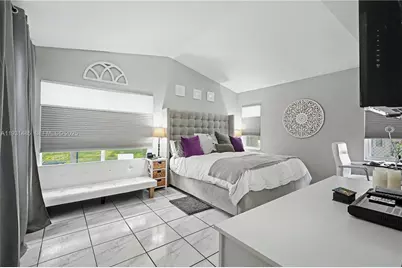 18736 NW 1st St, Pembroke Pines, FL 33029 - Photo 18