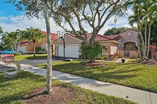 18736 NW 1st St, Pembroke Pines, FL 33029 - Photo 2