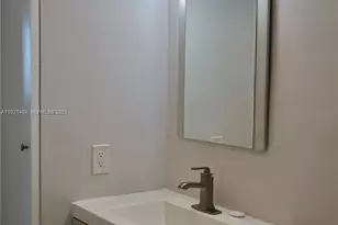 3000 Marcos Dr, Aventura, FL 33160 - Photo 16