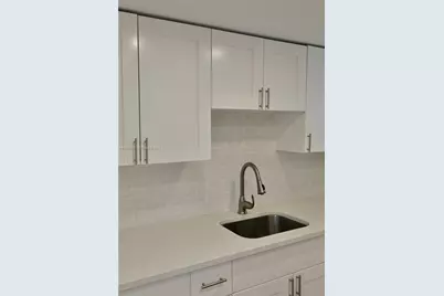 3000 Marcos Dr #P410, Aventura, FL 33160 - Photo 8