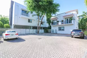 2947 Coconut Ave, Miami, FL 33133 - Photo 1