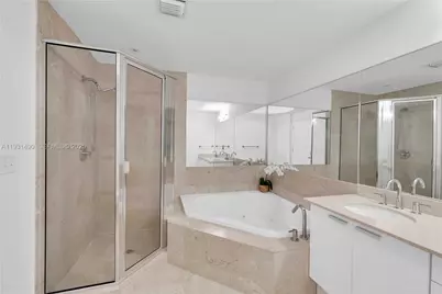 3131 NE 188th St #2-1005, Aventura, FL 33180 - Photo 32