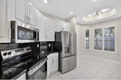 940 N Harbor Vw N, Hollywood, FL 33019 - Photo 6