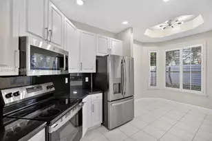 940 N Harbor Vw N, Hollywood, FL 33019 - Photo 6