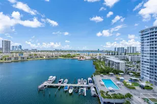 18081 Biscayne Blvd, Aventura, FL 33160 - Photo 8