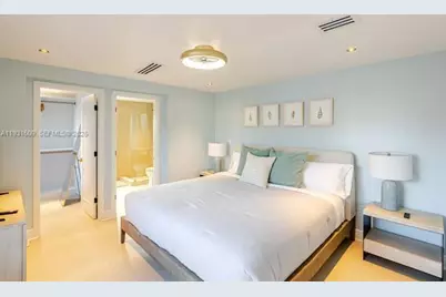1020 6th St, Miami Beach, FL 33139 - Photo 30