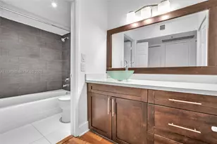 20355 NE 34th Ct, Aventura, FL 33180 - Photo 14