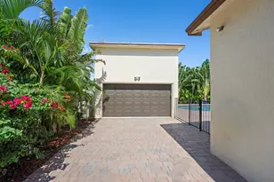 117 NW 8th St, Boca Raton, FL 33432 - Photo 4