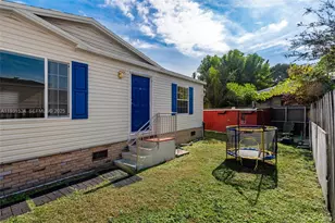 220 #186 NE 12th Ave, Homestead, FL 33030 - Photo 2