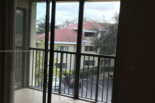 2445 SW 18th Terrace, Fort Lauderdale, FL 33315 - Photo 10