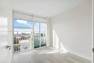 7600 Collins Ave, Miami Beach, FL 33141 - Photo 16