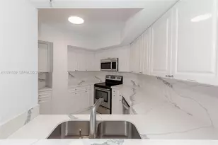 1900 Sunset Harbour Dr, Miami Beach, FL 33139 - Photo 6