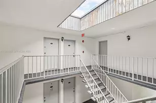 7232 SW 94th Pl, Miami, FL 33173 - Photo 2