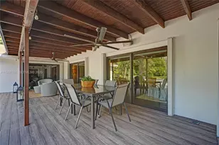 21440 Highland Lakes Blvd, Miami, FL 33179 - Photo 54