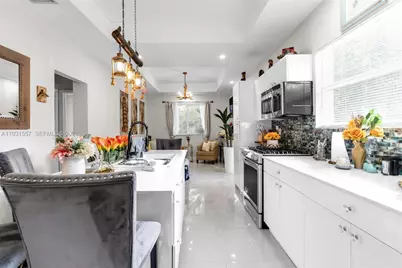 16020 SW 208th Ave, Miami, FL 33187 - Photo 16