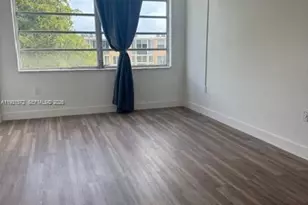 1301 NE 191st St, Miami, FL 33179 - Photo 16