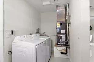 7430 Taylor St, Hollywood, FL 33024 - Photo 30