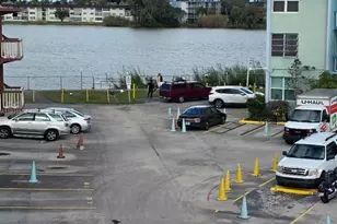 1481 NE Miami Gardens Dr, Miami, FL 33179 - Photo 2