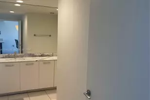 500 Brickell Ave, Miami, FL 33131 - Photo 28