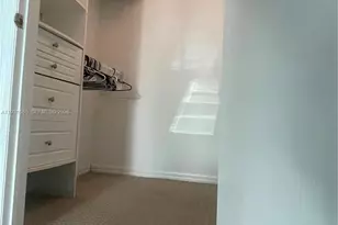 500 Brickell Ave, Miami, FL 33131 - Photo 24