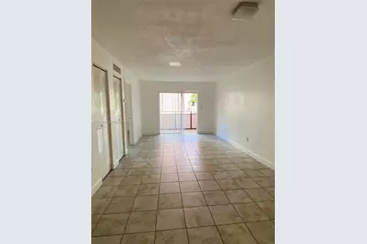295 NW 72nd Ave #204, Miami, FL 33126 - Photo 4