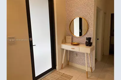 8175 NW 104th Ave #33, Doral, FL 33178 - Photo 2