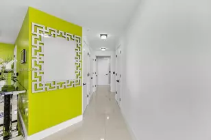17111 Biscayne Blvd, North Miami Beach, FL 33160 - Photo 28