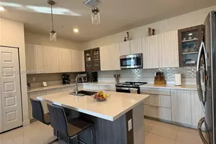 4749 NW 85th Ave, Doral, FL 33166 - Photo 10