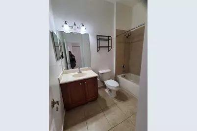 5869 Hampton Hills Blvd, Tamarac, FL 33321 - Photo 8