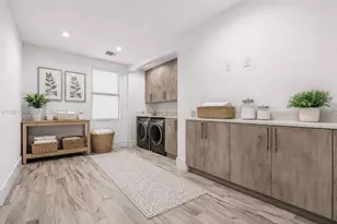 3800 Crayton Rd, Naples, FL 34103 - Photo 14