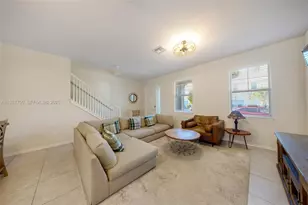 5110 Eucalyptus Dr, Hollywood, FL 33021 - Photo 8