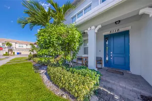 5110 Eucalyptus Dr, Hollywood, FL 33021 - Photo 2