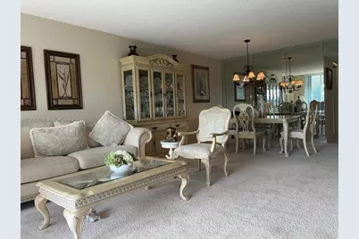 821 Cypress Blvd #312, Pompano Beach, FL 33069 - Photo 2