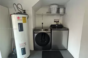 16120 Opal Creek Dr, Weston, FL 33331 - Photo 6