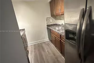 210 172nd St, Sunny Isles Beach, FL 33160 - Photo 6