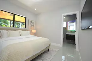 1144 NE 144th St, North Miami, FL 33161 - Photo 10