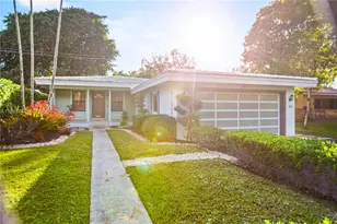 736 Alhambra Cir, Coral Gables, FL 33134 - Photo 2