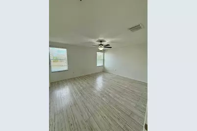 6821 Blue Moon Way, Sun City Center, FL 33573 - Photo 14