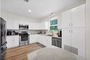 1420 Weeping Willow Way, Hollywood, FL 33019 - Photo 18