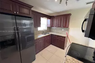 20431 NW 46th Ave, Miami Gardens, FL 33055 - Photo 8