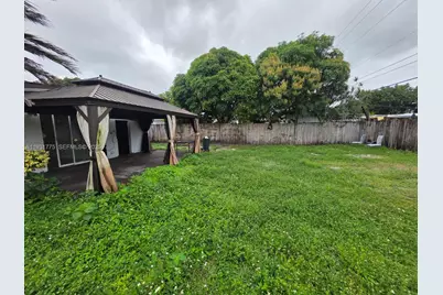 5911 N Farragut Dr, Hollywood, FL 33021 - Photo 8